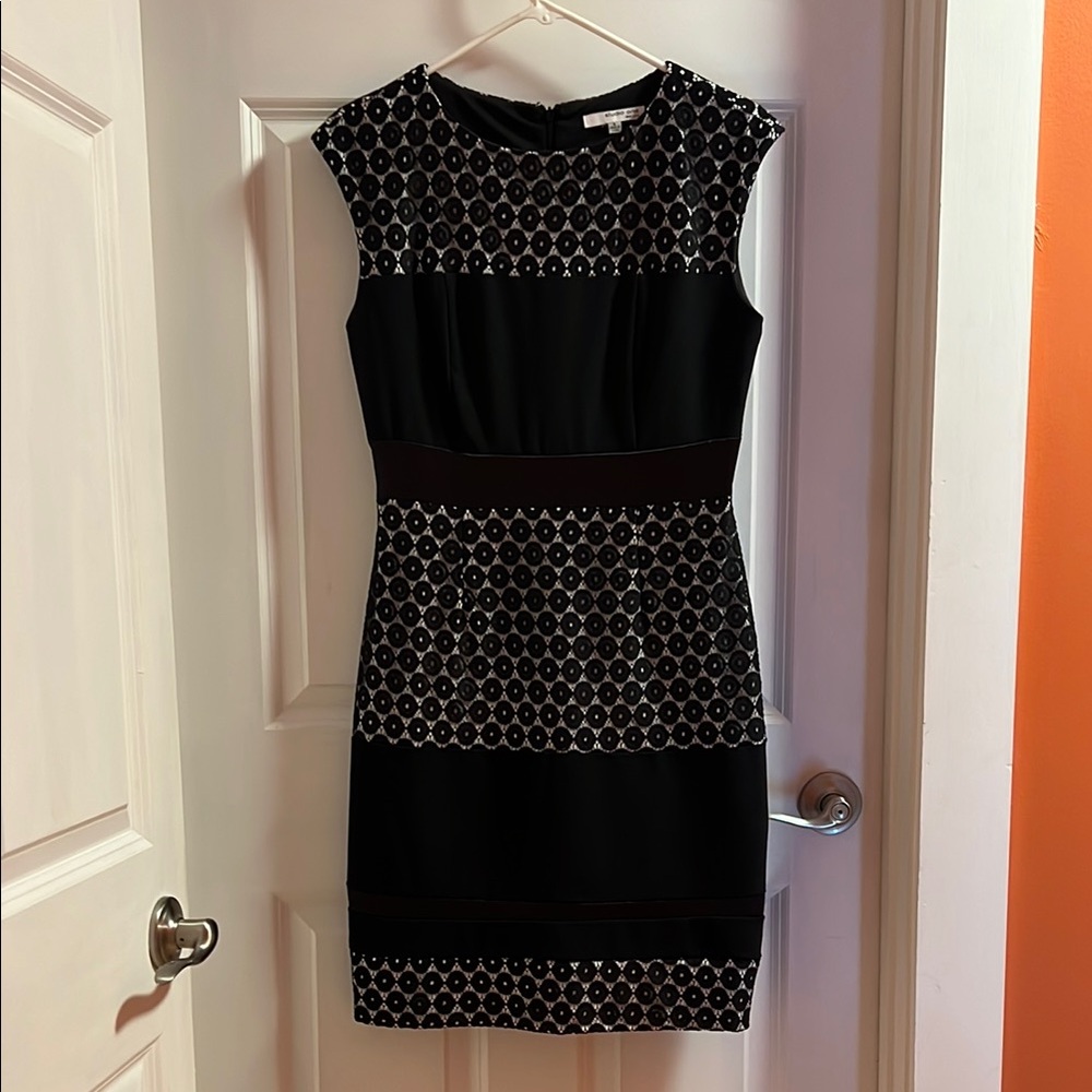 Elegant Black and White Patterned Dress